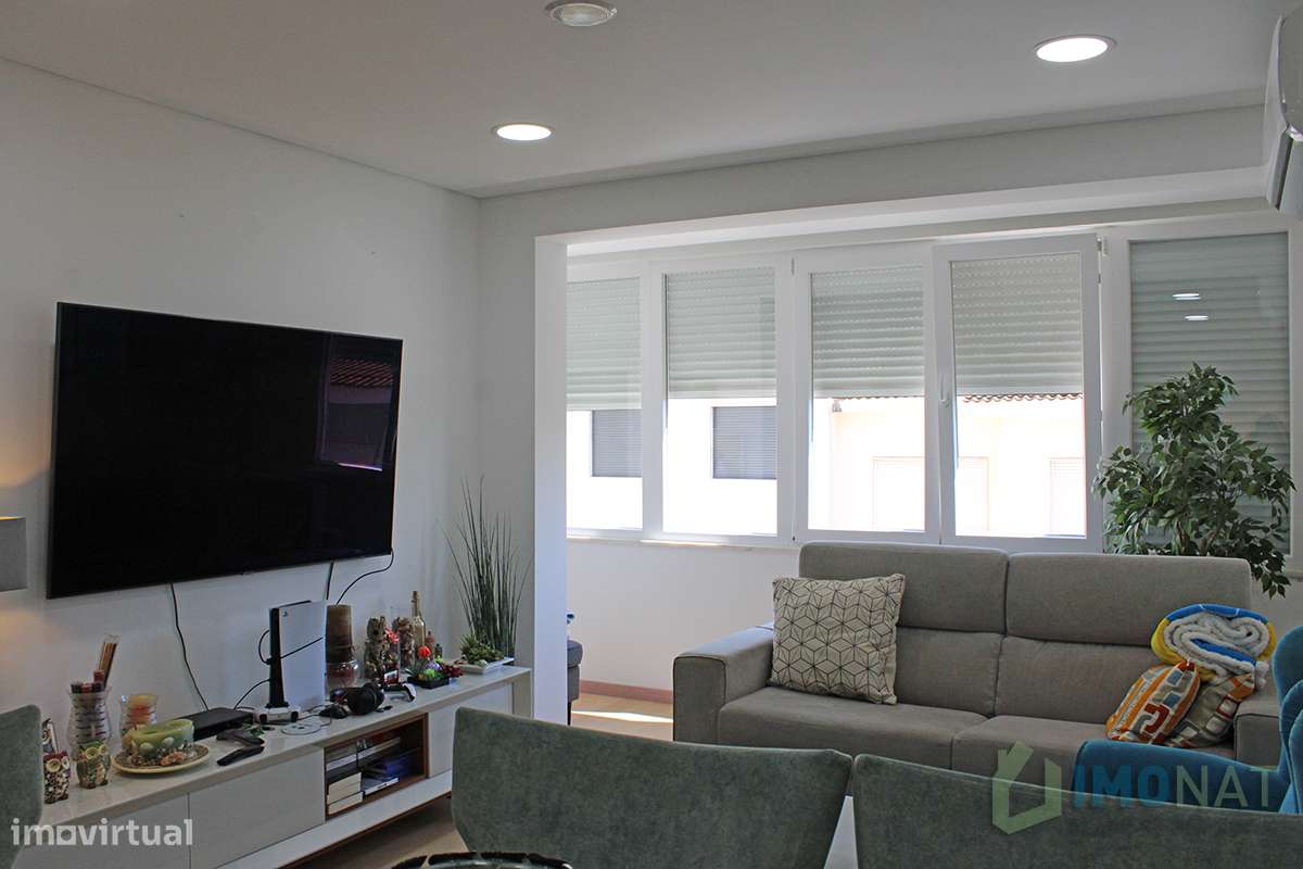 2 Apartamentos ,  T 2 + T 1 - Grande imagem: 5/44