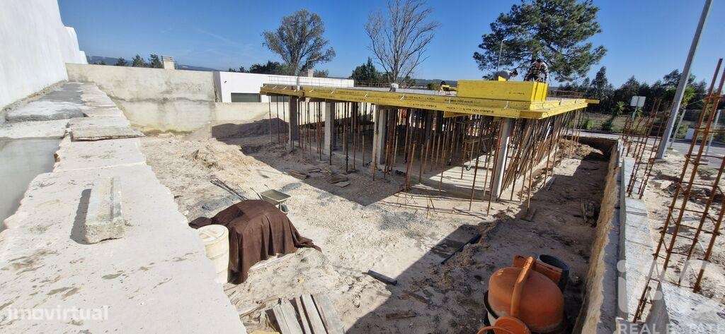 Casa / Villa T3 em Rio Maior de 155,00 m2 - Grande imagem: 3/30