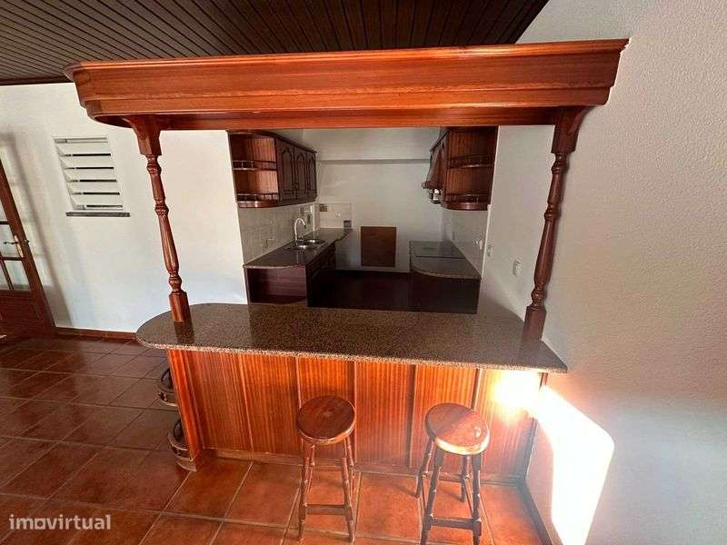 Vivenda T2 com estacionamento privado - Grande imagem: 4/4