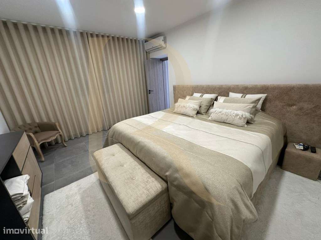 Moradia isolada T2 remodelada em Salgueirinha - Coruche - Grande imagem: 5/18