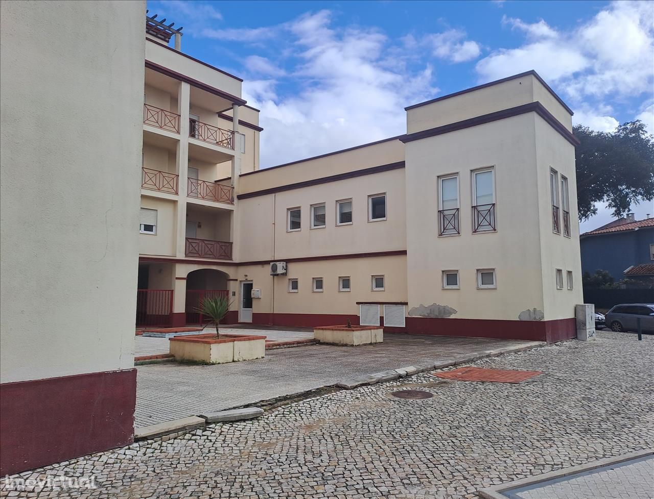 Garagen e estacionamento em Cascais, São...