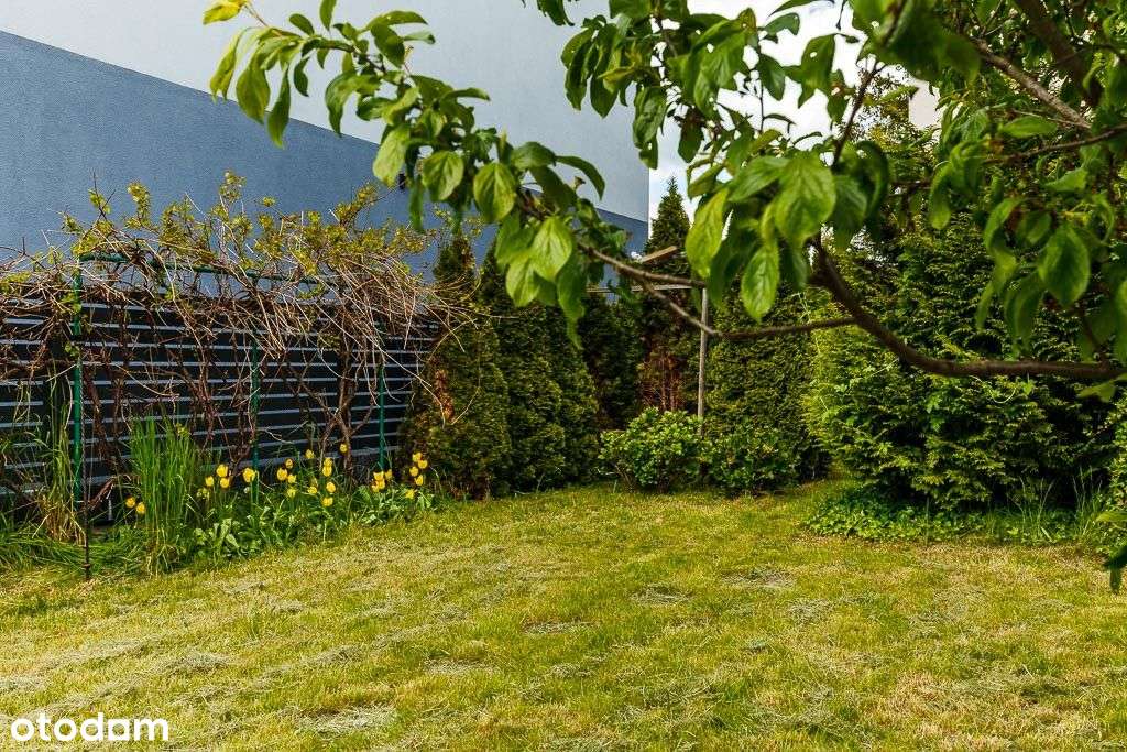 Połowa domu z ogrodem i kominkiem – parter, piw-12