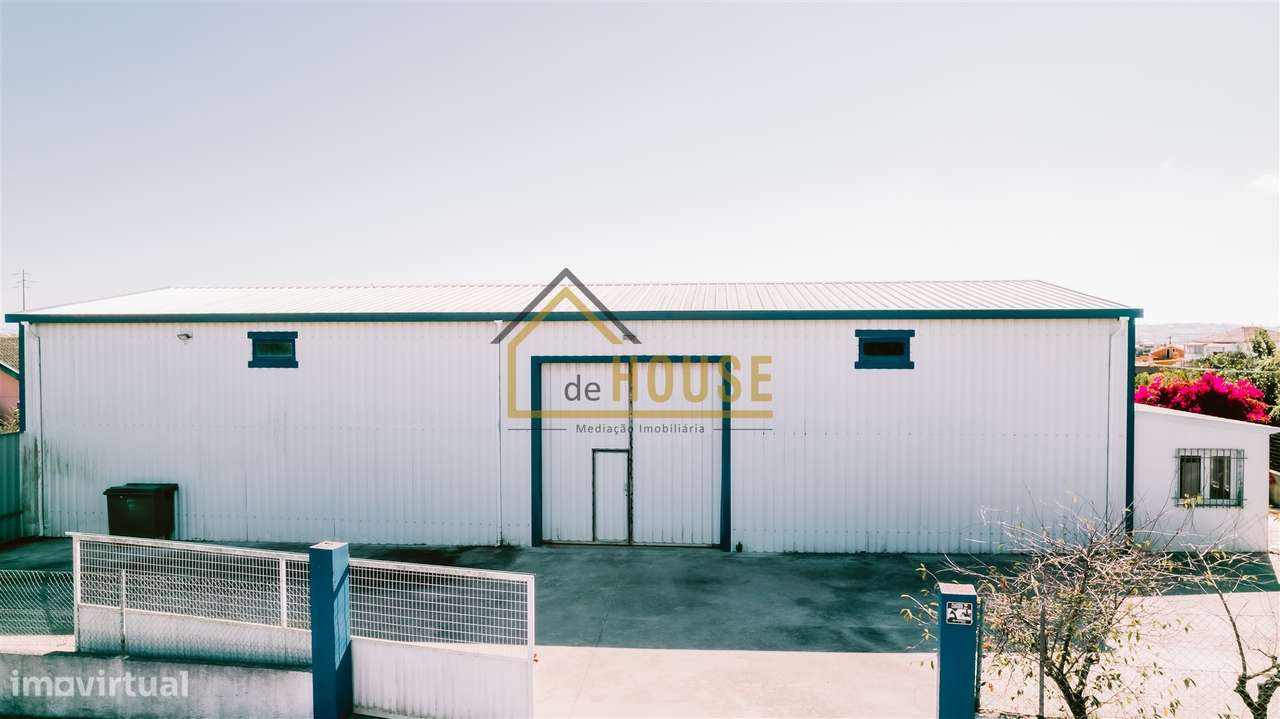 Armazém com  terreno - Grande imagem: 5/36