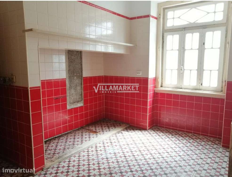 Quinta V10 da banca com 710 m2 de terreno situada em mouriscas próximo - Grande imagem: 3/25