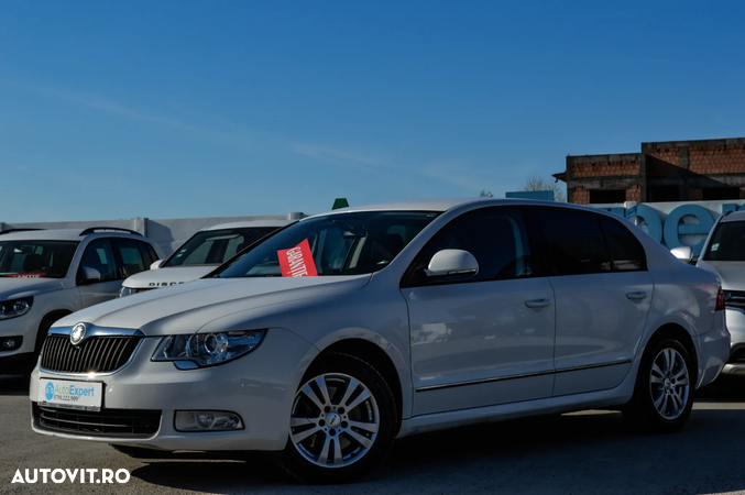 Skoda Superb 2.0 TDI DSG Comfort - 11