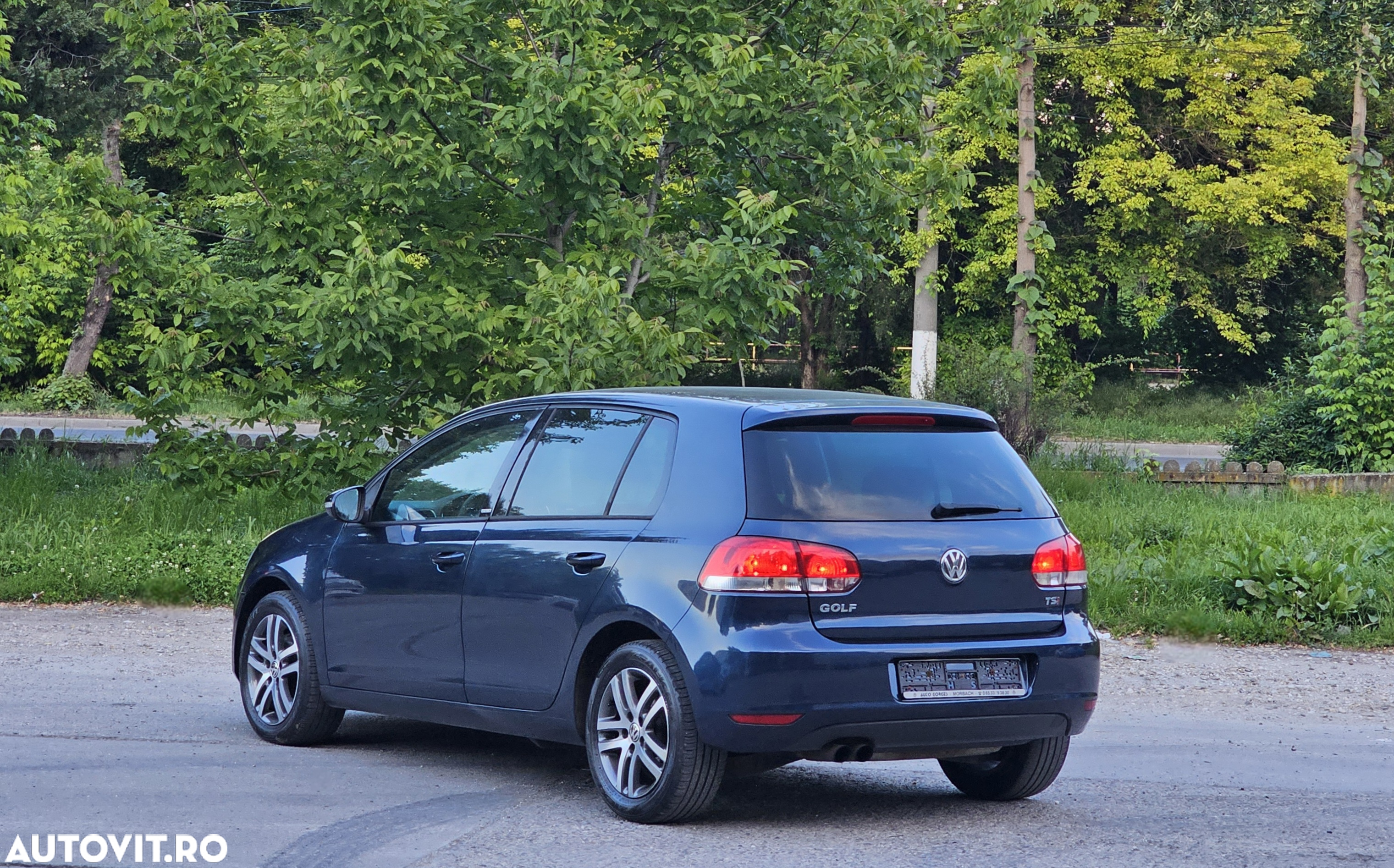 Volkswagen Golf - 3