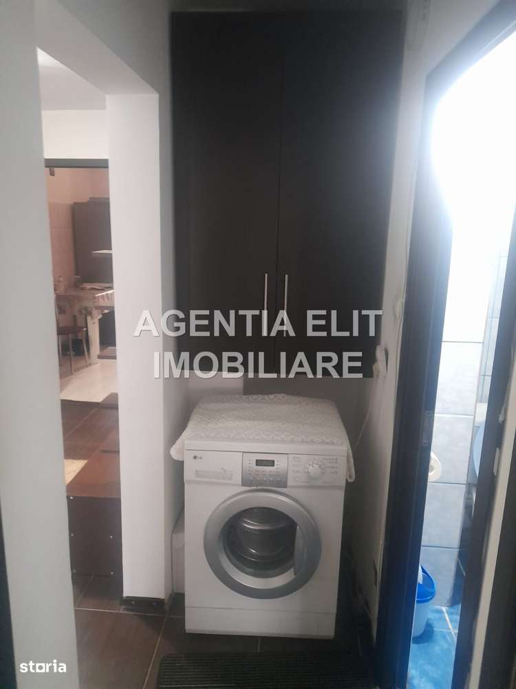 Apartament 3 camere, zona Mall-3