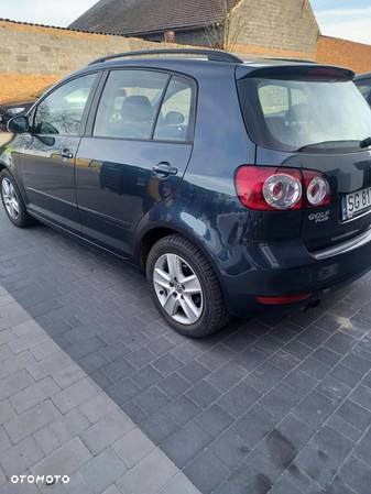 Volkswagen Golf Plus - 4