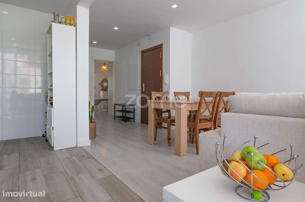 Apartamento T2 à venda em Queluz-18