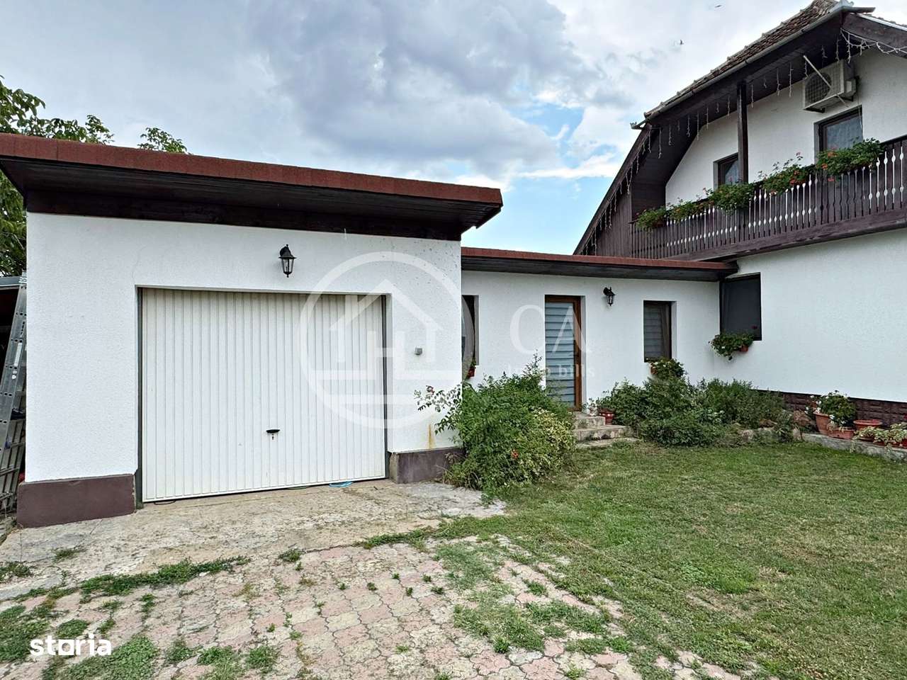 Casă de vânzare cu 4 camere si teren de 1000 mp in Salard, Bihor - Imagine principală: 5/20