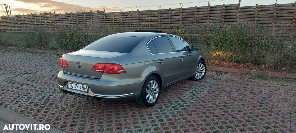 Volkswagen Passat Variant 2.0 TDI BlueMotion Technology Highline - 4