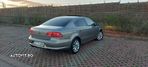 Volkswagen Passat Variant 2.0 TDI BlueMotion Technology Highline - 4