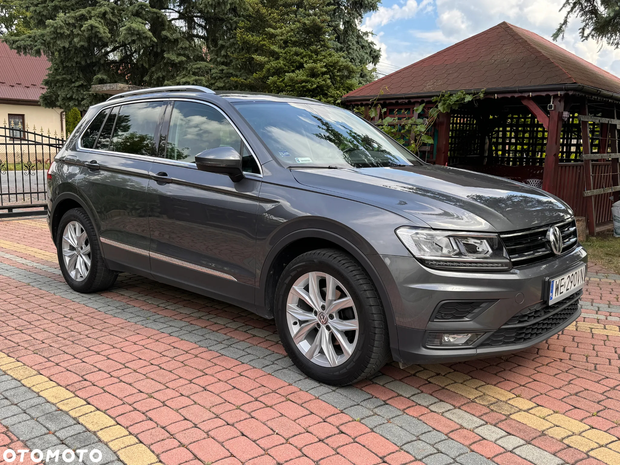 Volkswagen Tiguan 2.0 TDI BMT SCR Comfortline - 4