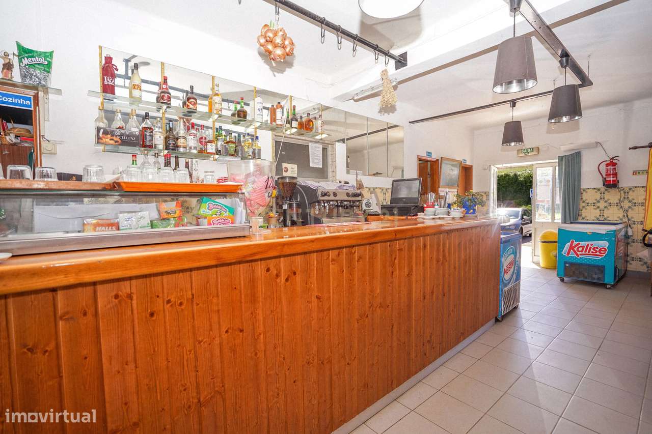 Trespassa-se negócio de café "Caçoila" - Grande imagem: 3/11