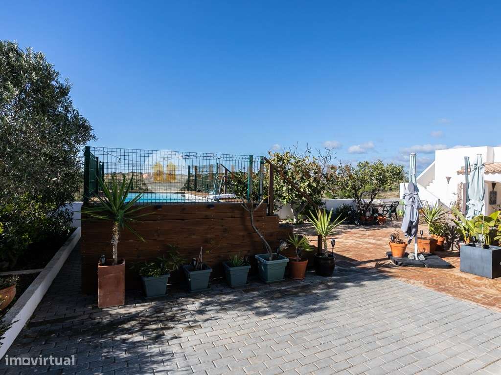 Moradia T3+1 no Vale do Asno- Altura - Vista Mar- Campo - Grande imagem: 4/43