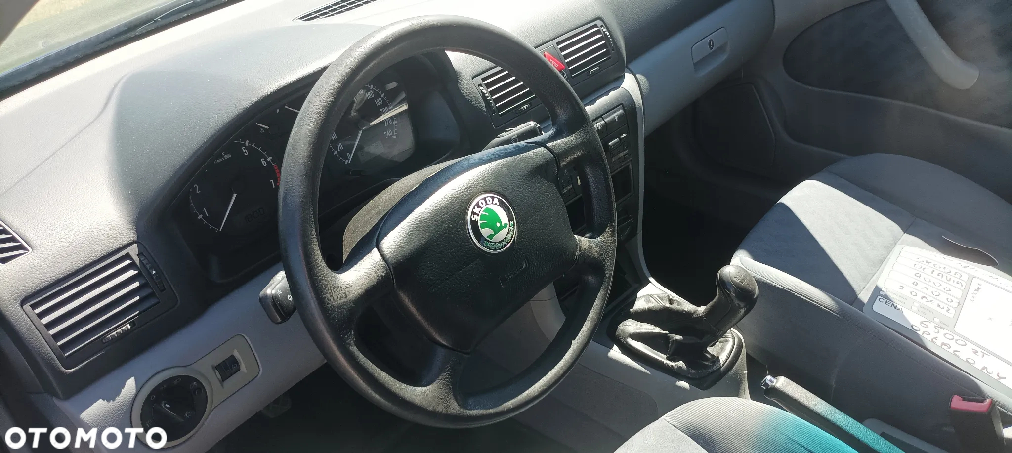 Skoda Octavia 2.0 Ambiente - 19