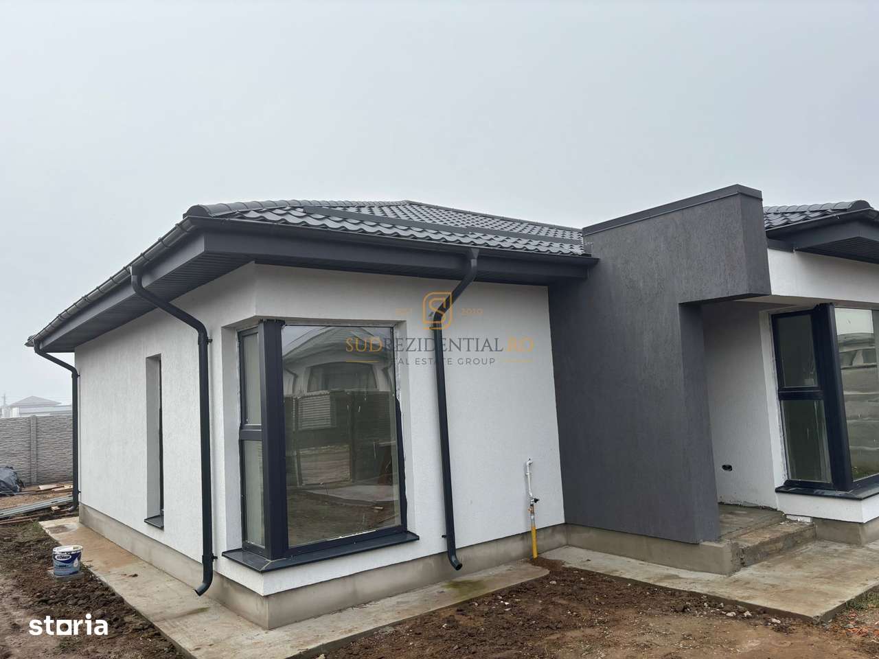 Casa individuala parter, 3 camere, disponibila imediat, teren 370 mp - Imagine principală: 2/17