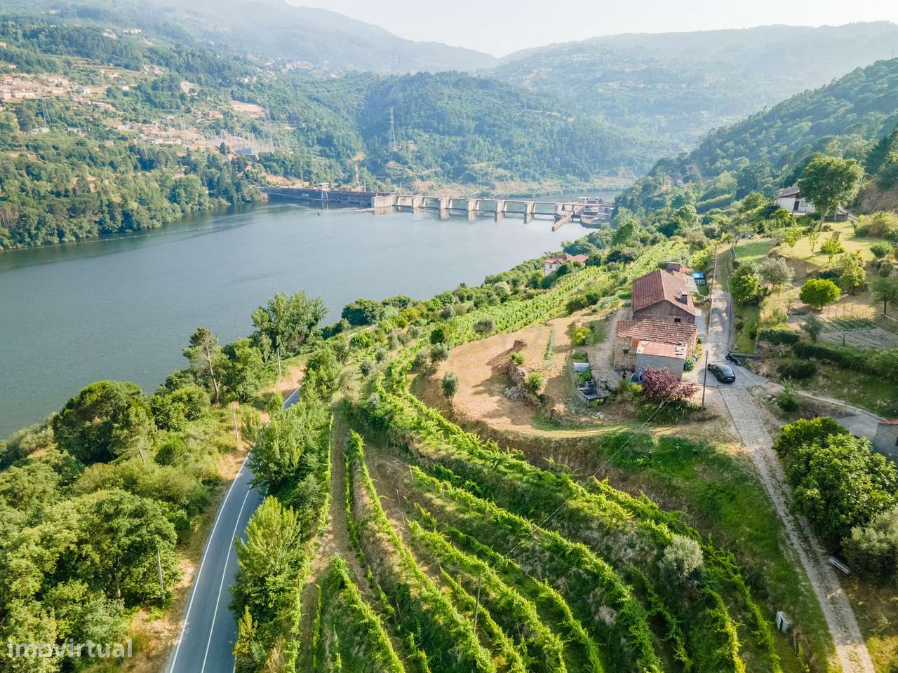 Quinta com Vista Deslumbrante sobre o Rio Douro – Projeto Aprovado par-10