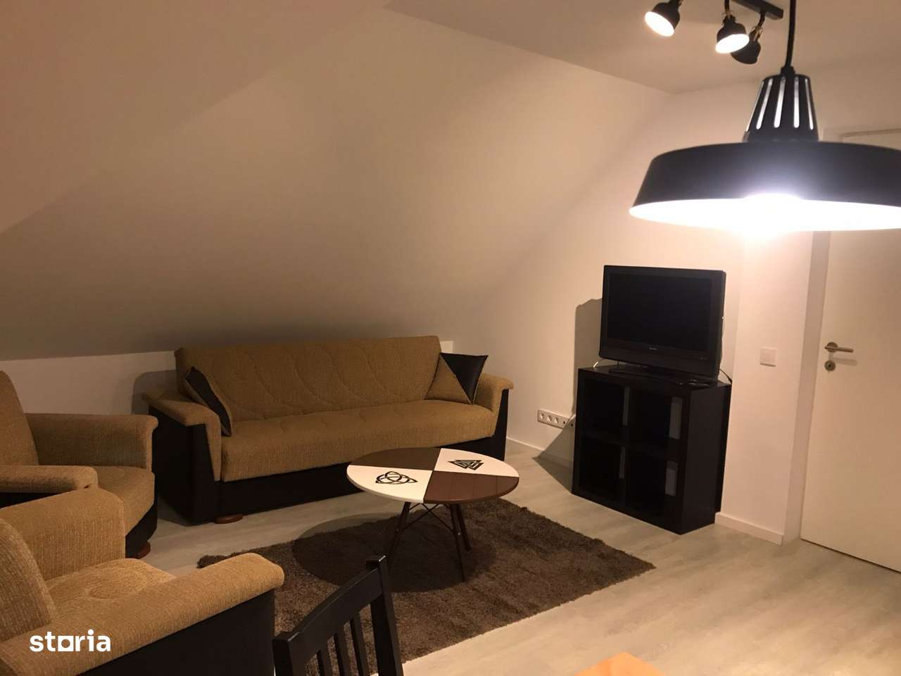 Apartament 2 camere, mansardă, mobilat și utilat,terasa, bloc cu lift - Imagine principală: 4/10