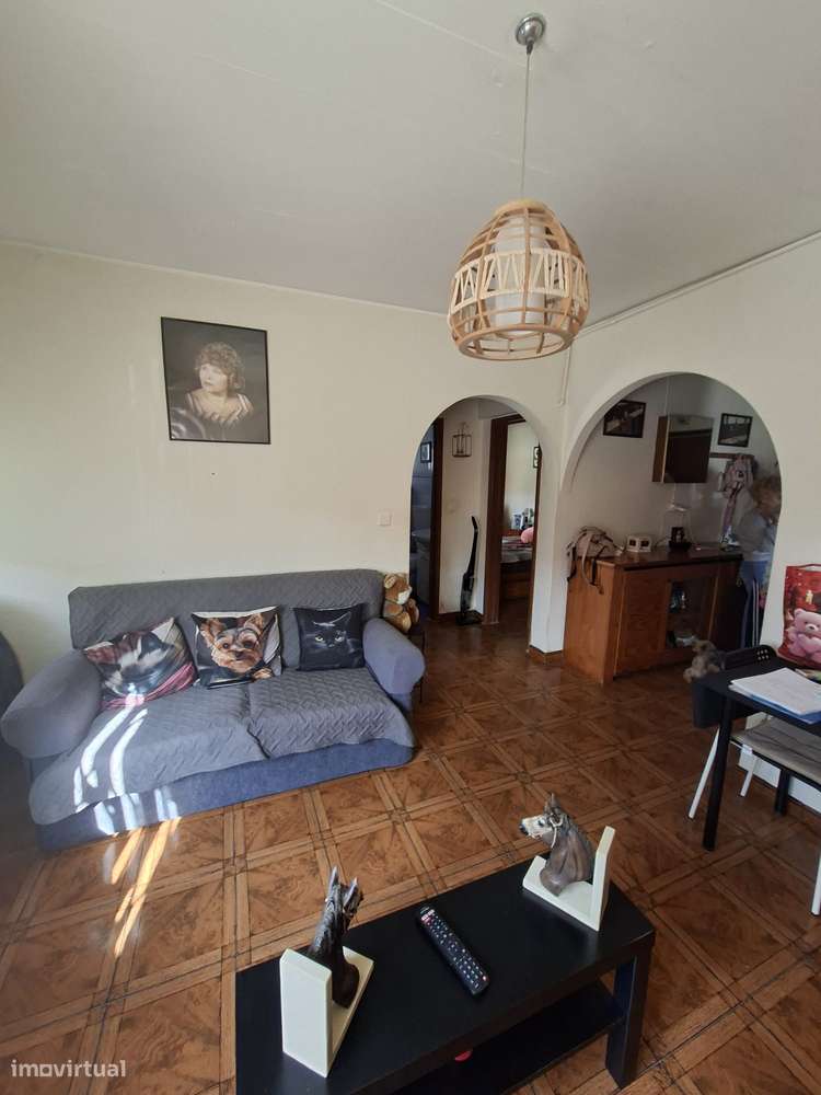 Apartamento T2 no rés do chão com 56m²-5