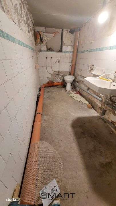Apartament la casa si curte zona Centrala - Imagine principală: 5/13