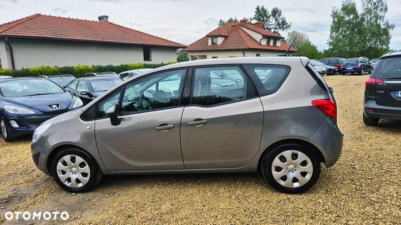 Opel Meriva 1.4 T Cosmo - 24