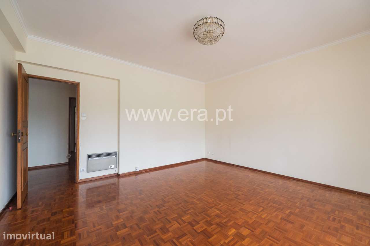 Apartamento T6 - Benfica-10