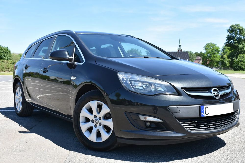 Opel Astra J 1.4 Turbo Exklusiv 2015