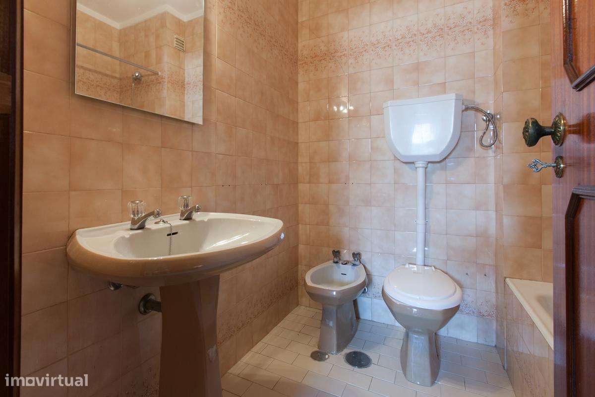 Quarto - localizado em Paranhos Porto - Grande imagem: 4/21