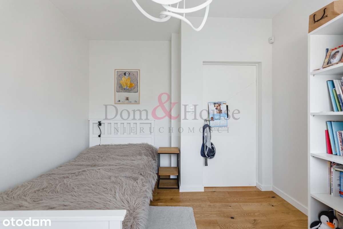 Parterowy dom dla rodziny, duży ogród-13