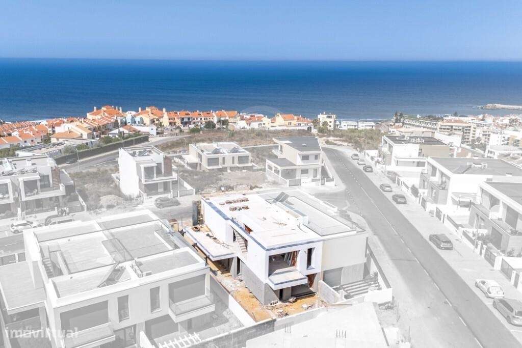 Moradia T4 de Luxo com Vista Mar: O Seu Refúgio Na Ericeira!-5