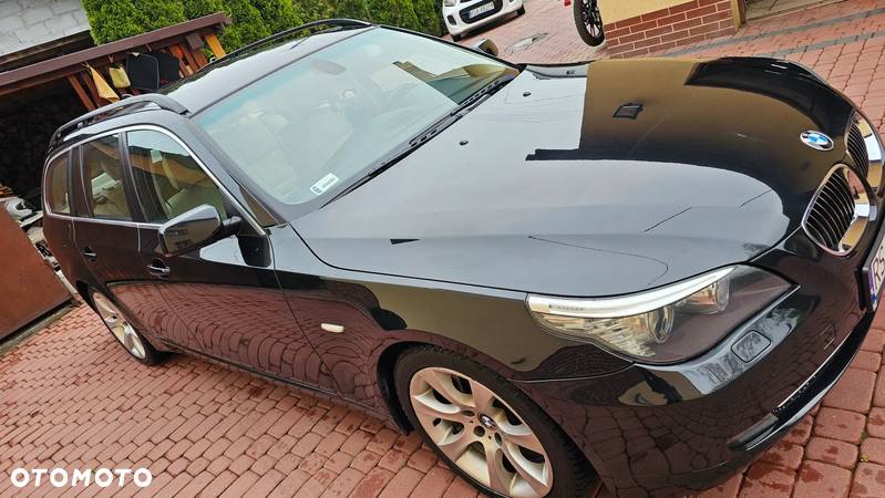 BMW Seria 5 525d Touring Edition Exclusive - 19