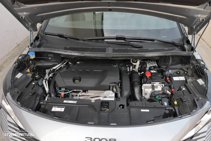 Peugeot 3008 1.6 Hybrid4 GT Pack e-EAT8 - 30