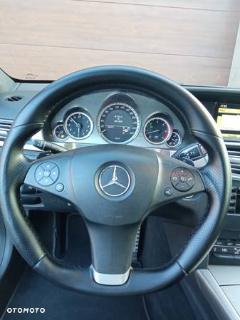 Mercedes-Benz Klasa E 350 CDI 4-Matic BlueEff Avantgarde - 27