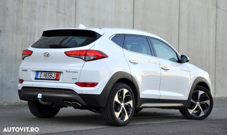 Hyundai Tucson 2.0 CRDi 4WD Automatik Style - 6