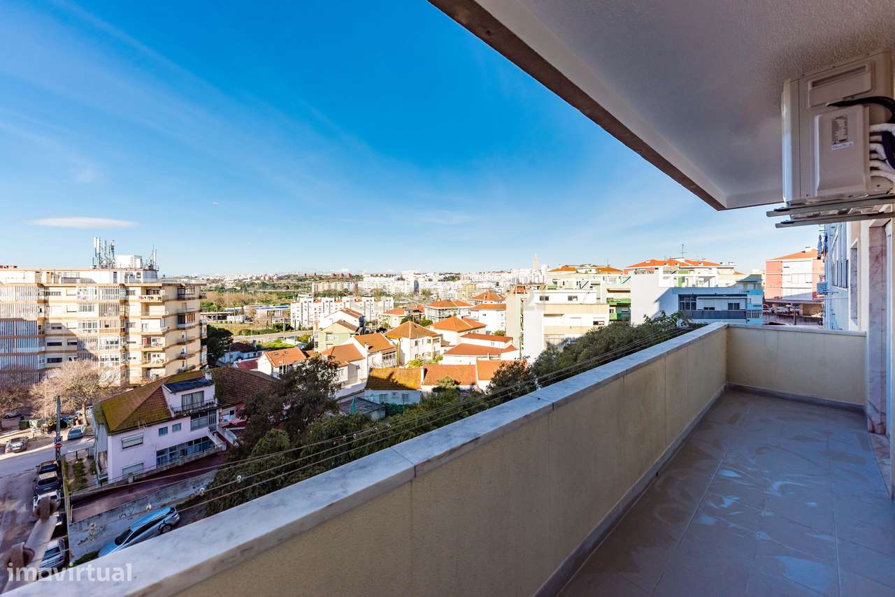 Apartamento T3 Totalmente Remodelado – Cova da Piedade, Almada-18