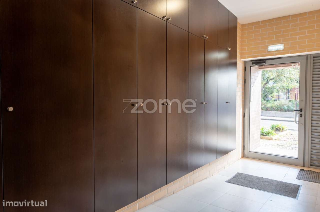 Apartamento Semi Novo Centro De Alvaiazere