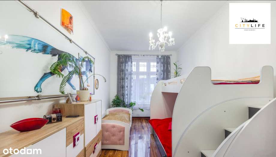 Niedaleko Forum | Cisza | Wysokie stropy-11