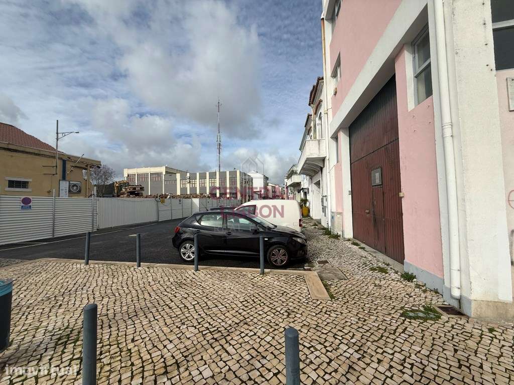 Armazém para Arrendamento em Alhandra - 494 m² | Excelente Acessibi... - Grande imagem: 5/24