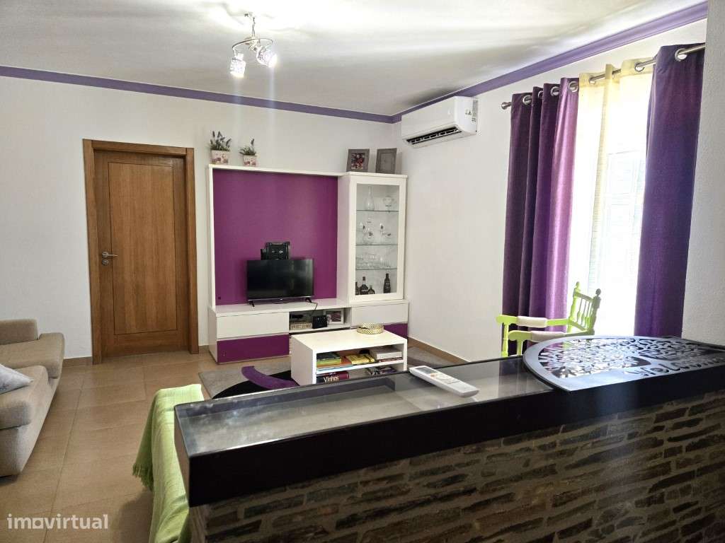 Moradia T2 com 12.250 m² de Terreno junto à Praia Fluvial das Azenh...-8