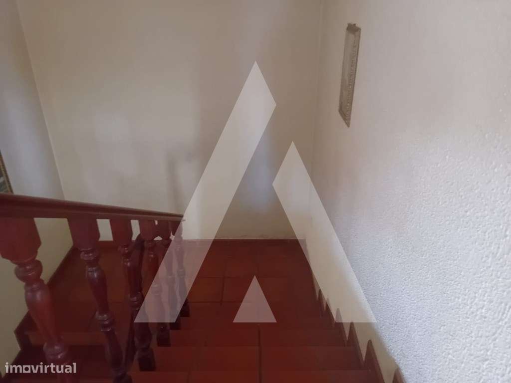 Moradia T4 em Oliveira do Bairro-10