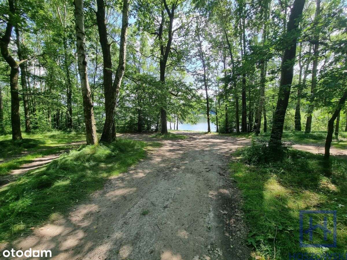 Działki budowlane nad jeziorem-6