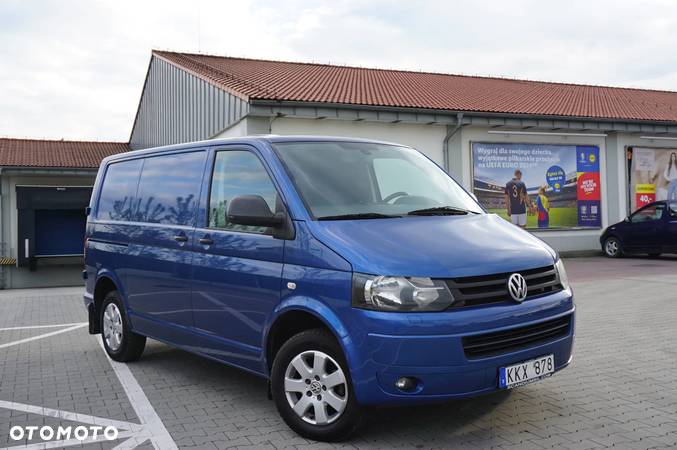 Volkswagen Transporter - 1