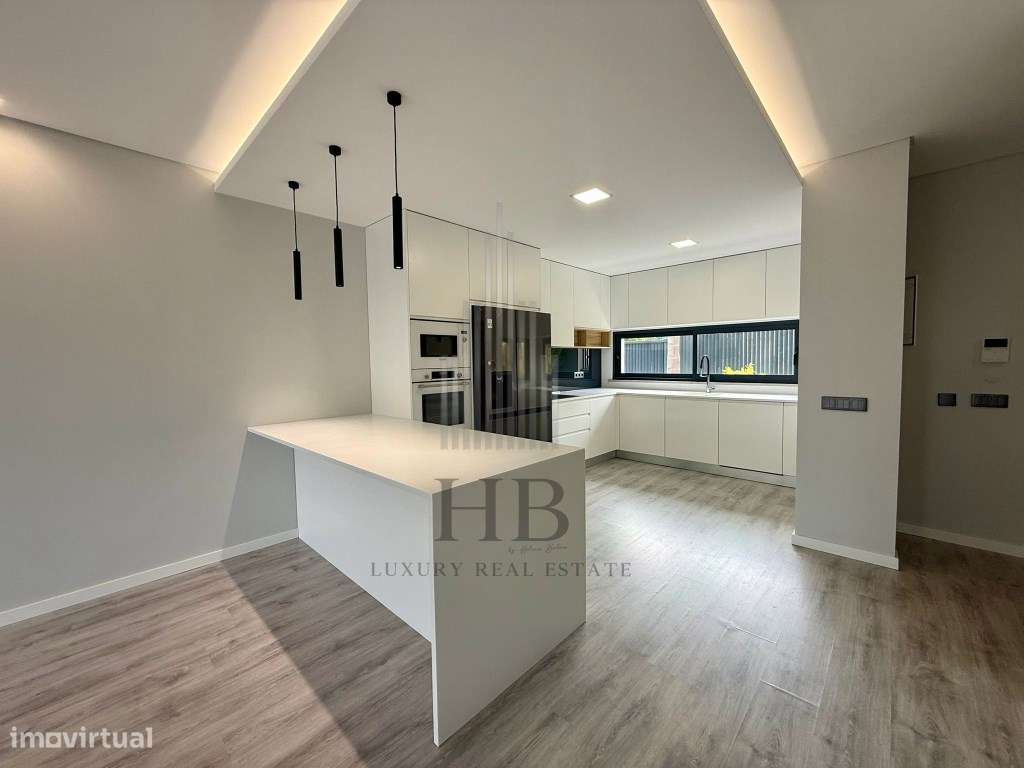 Moradia T3 com Jardim em Bicesse | Cascais-6