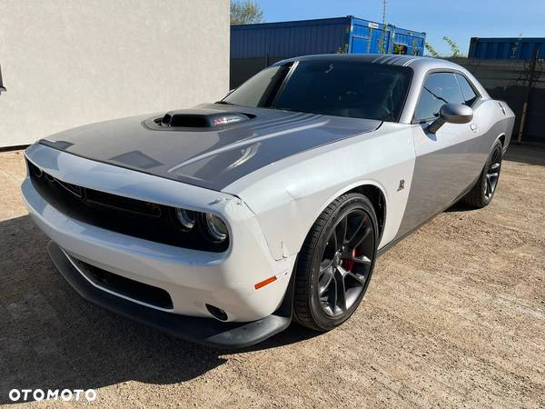 Dodge Challenger Automatik 392 Hemi Scat Pack Shaker - 8