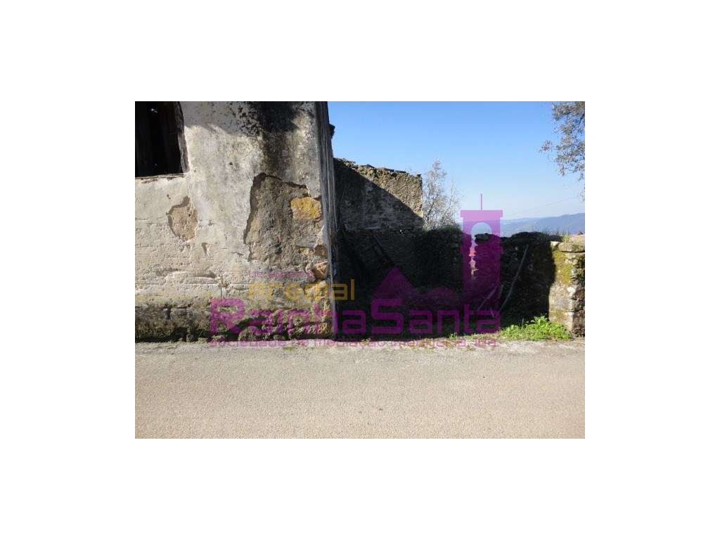 Moradia para reconstruir c/ terreno - Coimbra - Grande imagem: 5/8