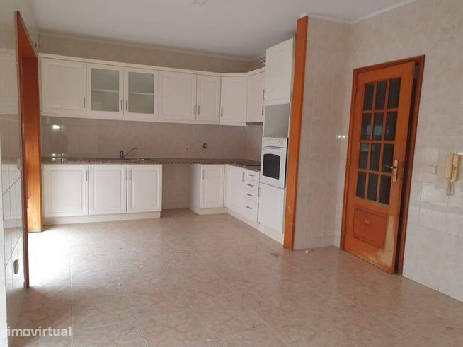 Apartamento T4 em Jovim - Gondomar - Excelentes áreas-9