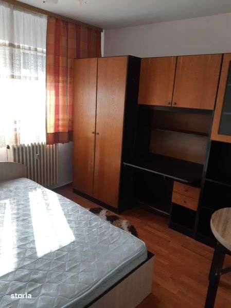 Vand apartament 2 camere - Imagine principală: 4/8