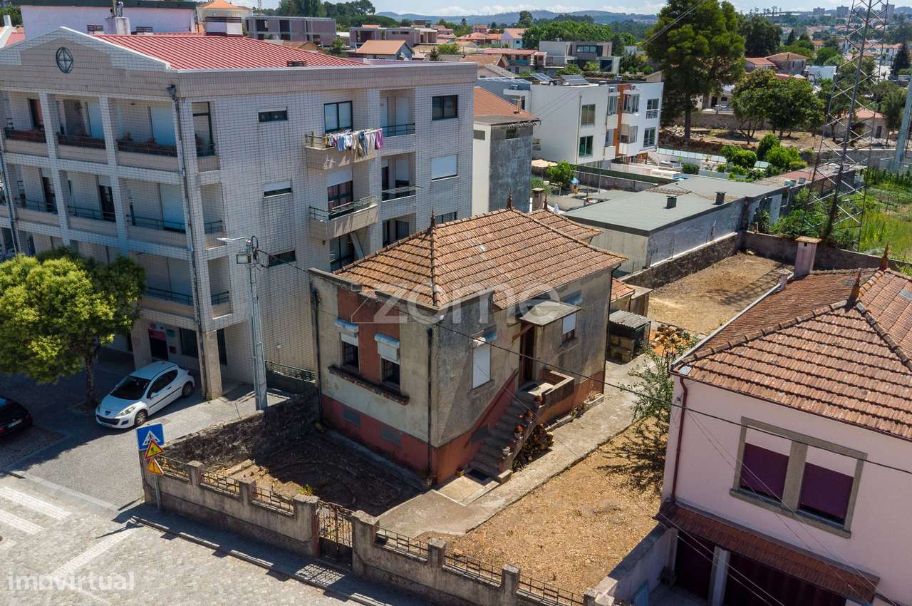 Moradia Independente T2  em Milheirós, Maia - Para Reabilitação-13