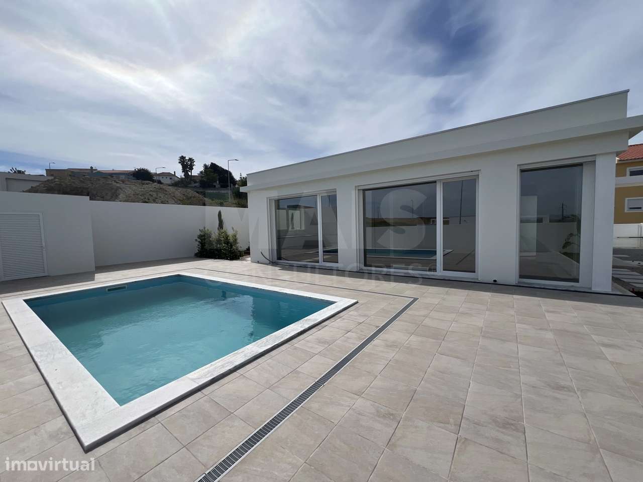 Moradia T3 NOVA com piscina em Capelas, Lourinhã - Grande imagem: 2/25